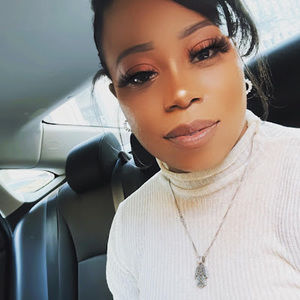 Meet your Posher, Tenia